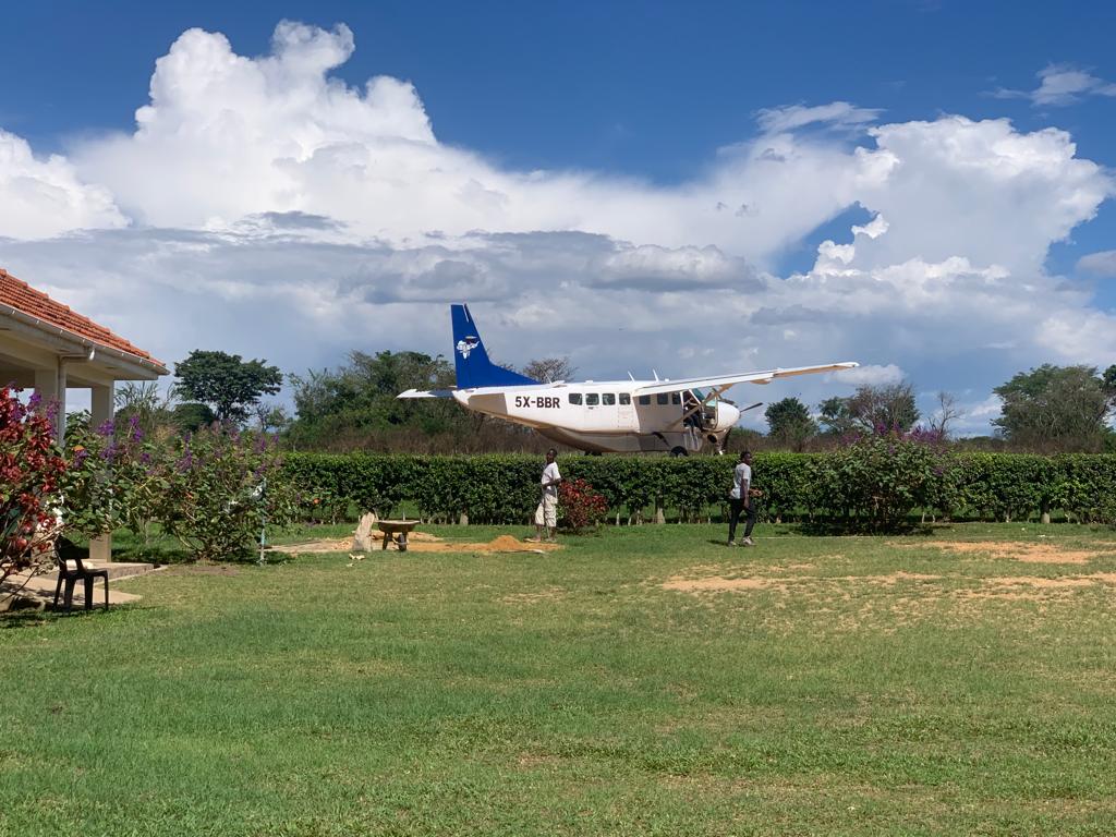 Flying safaris in Uganda